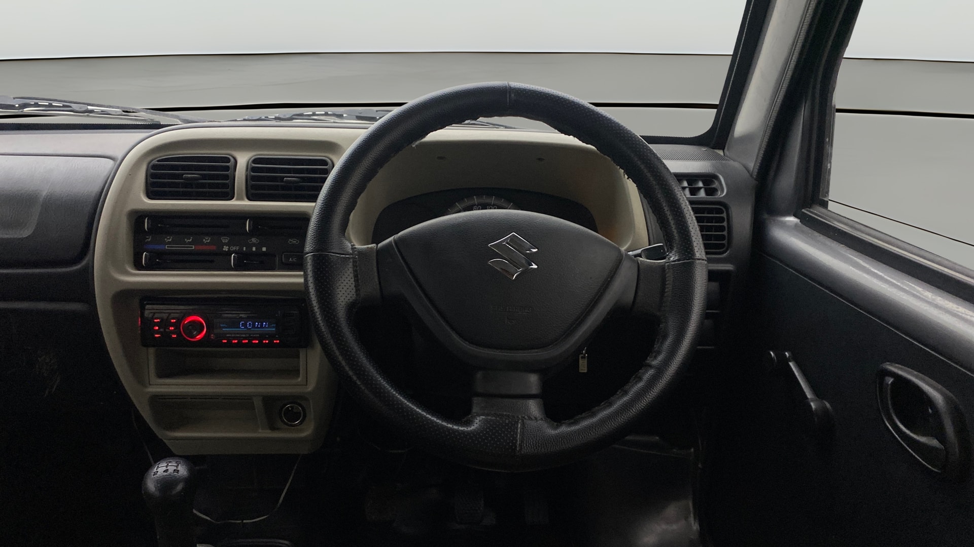 View 2022 Maruti Suzuki 1000 Base Variant Image 20 Used 2022 Maruti Suzuki 1000 Base Variant Image 20