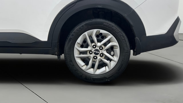 View Kia Carens Image 11 Used Kia Carens Image 11