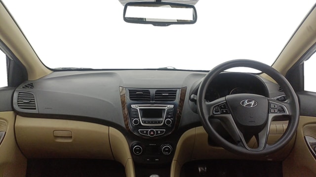 View Hyundai Verna Image 29 Used Hyundai Verna Image 29