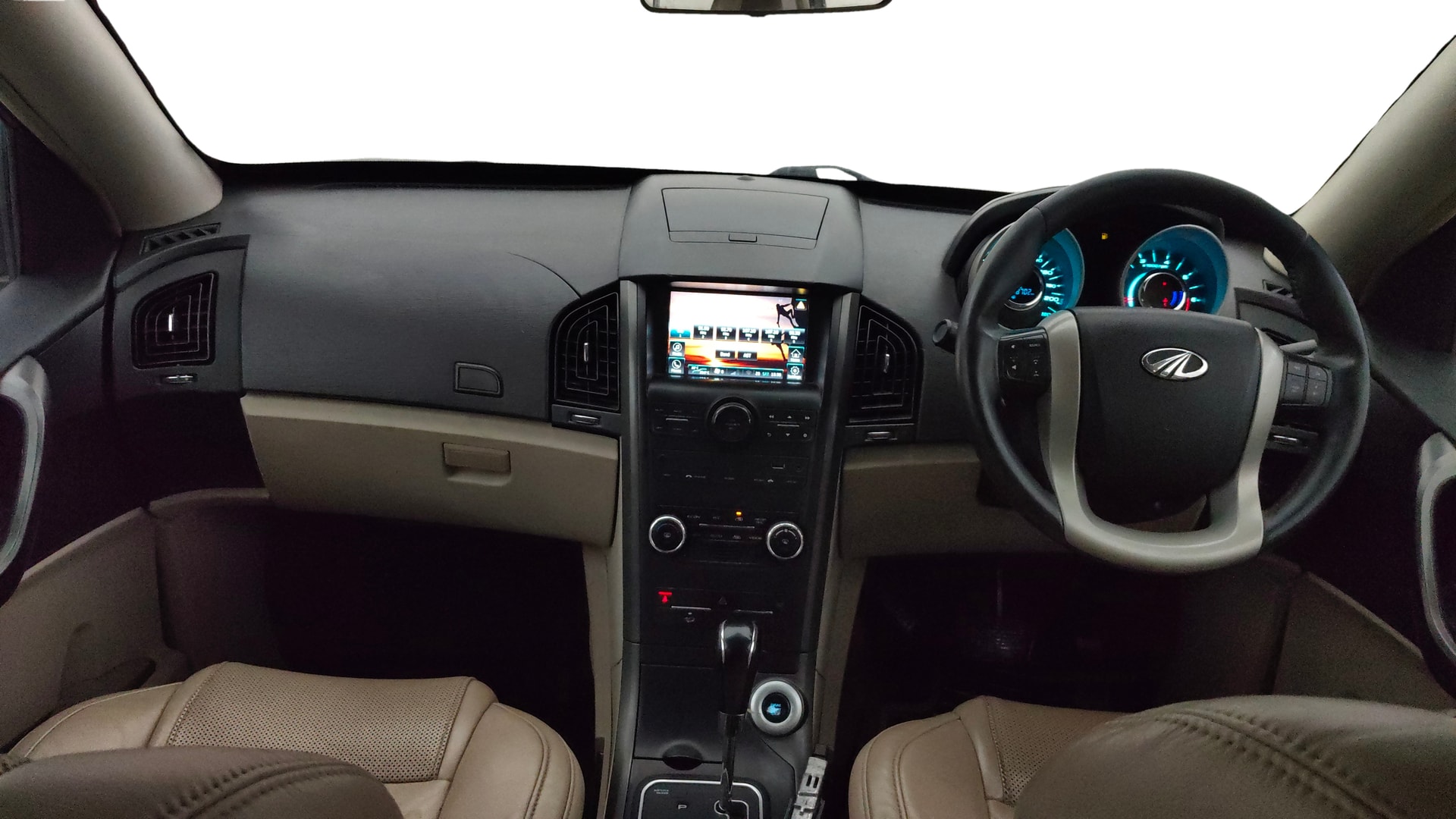 Used 2016 Mahindra XUV500 Used 2016 Mahindra XUV500