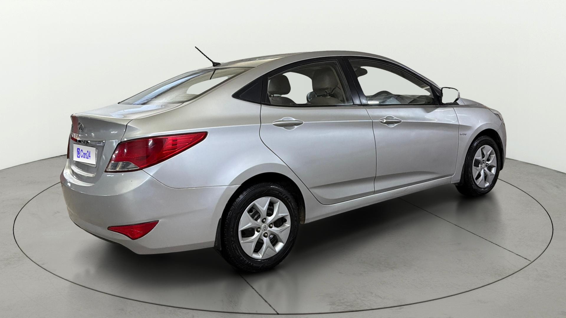 View 2016 Hyundai Verna 1.6 VTVT S Image 43 Used 2016 Hyundai Verna 1.6 VTVT S Image 43