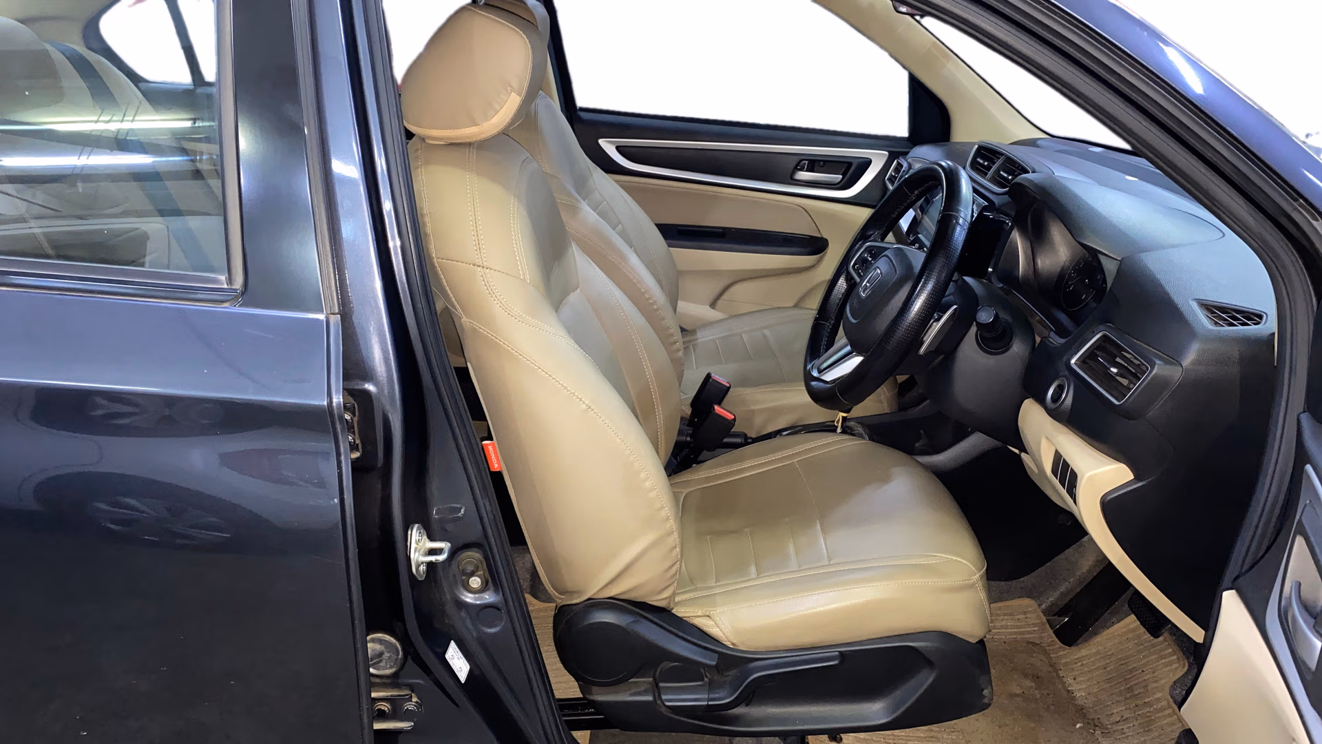 Used 2024 Honda Amaze Used 2024 Honda Amaze