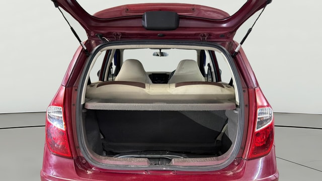 View Hyundai Grand i10 Image 38 Used Hyundai Grand i10 Image 38