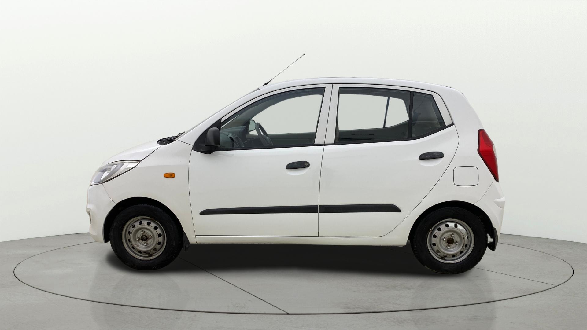 View 2017 Hyundai i10 1.1 Magna Image 5 Used 2017 Hyundai i10 1.1 Magna Image 5