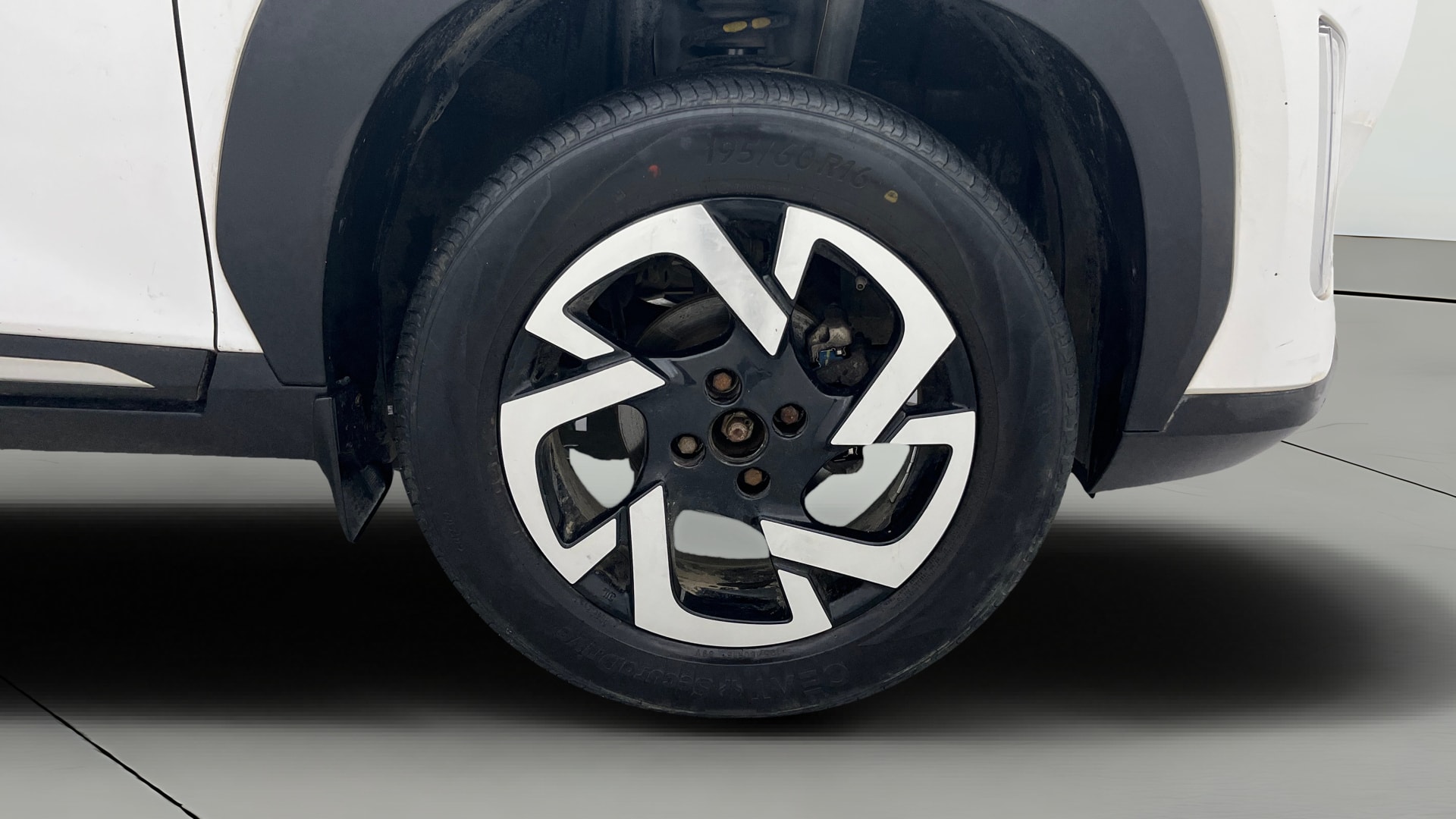 View 2021 Nissan Magnite XV Image 41 Used 2021 Nissan Magnite XV Image 41