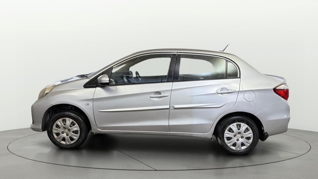 View Honda Amaze Image 5 Used Honda Amaze Image 5