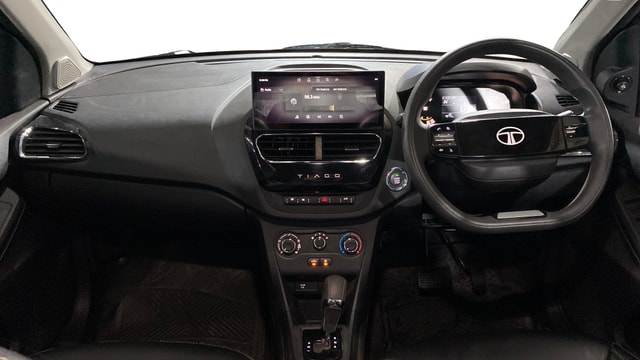 View Tata Tiago NRG Image 15 Used Tata Tiago NRG Image 15