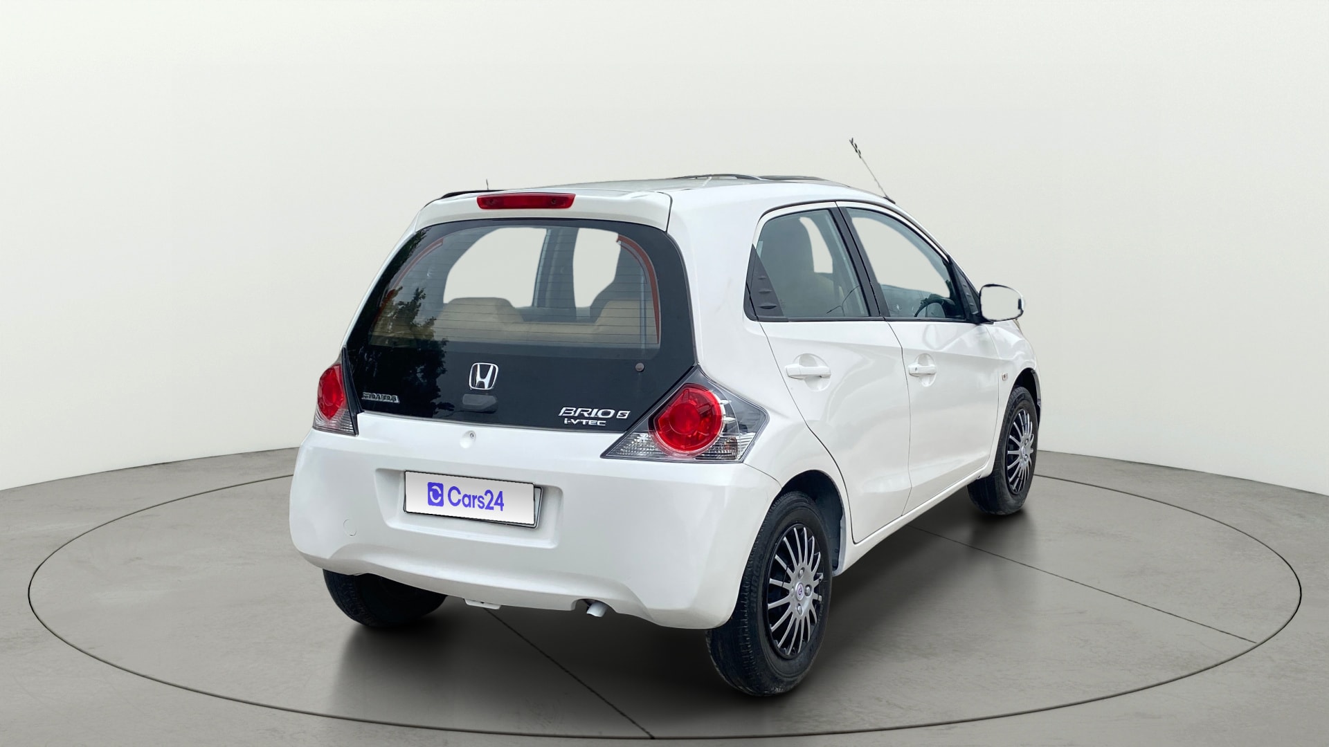 View 2015 Honda Brio S MT Petrol Image 42 Used 2015 Honda Brio S MT Petrol Image 42