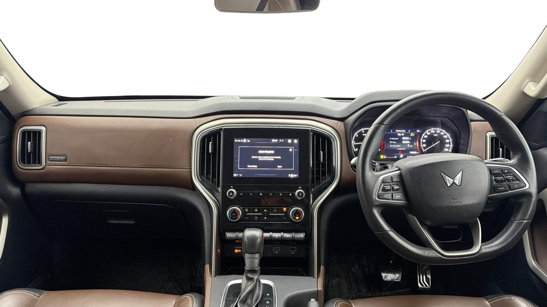 View 2023 Mahindra Scorpio-N Z2 7 STR Petrol Image 32 Used 2023 Mahindra Scorpio-N Z2 7 STR Petrol Image 32