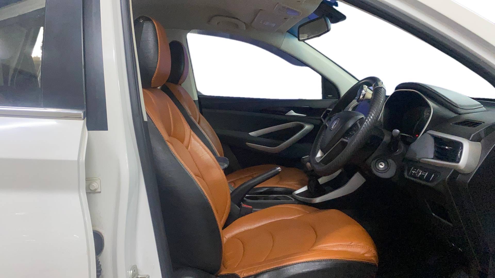 View 2021 MG Hector Super Petrol BS IV Image 19 Used 2021 MG Hector Super Petrol BS IV Image 19