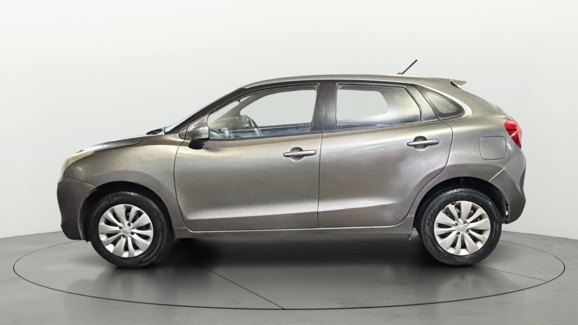View 2016 Maruti Suzuki 1000 Base Variant Image 5 Used 2016 Maruti Suzuki 1000 Base Variant Image 5