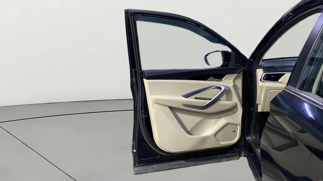 View MG Hector Image 39 Used MG Hector Image 39