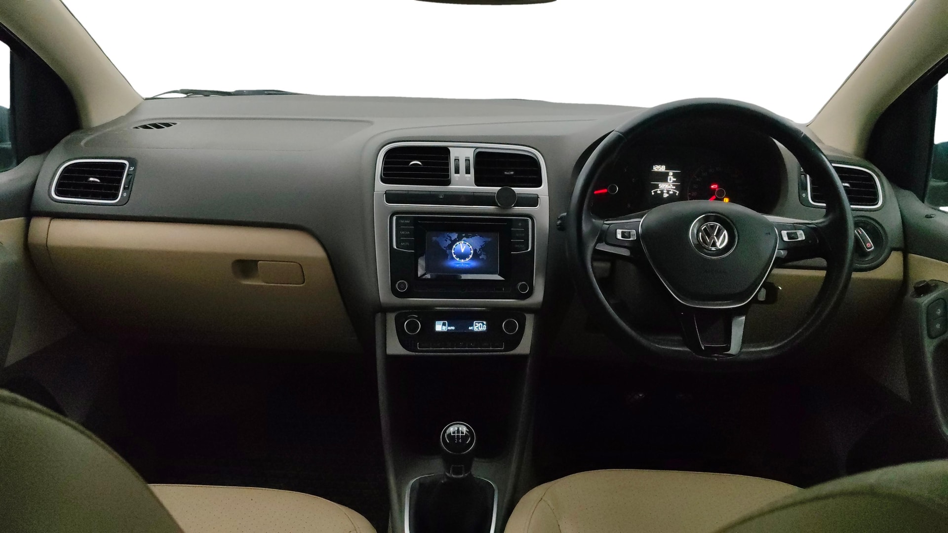 View 2016 Volkswagen Vento 1.2 L TSI Comfortline Petrol AT Image 15 Used 2016 Volkswagen Vento 1.2 L TSI Comfortline Petrol AT Image 15