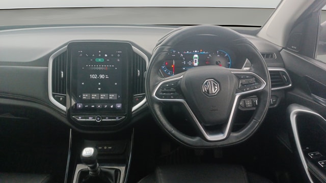 View MG Hector Image 13 Used MG Hector Image 13