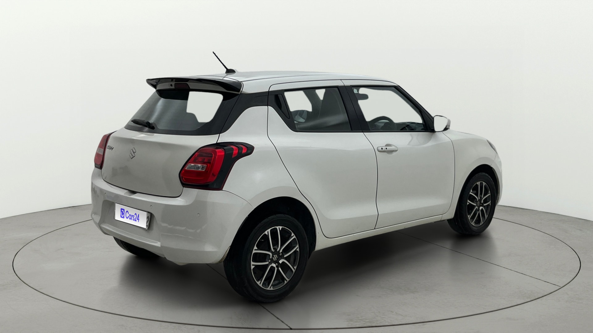 View 2018 Maruti Suzuki 1000 Base Variant Image 45 Used 2018 Maruti Suzuki 1000 Base Variant Image 45