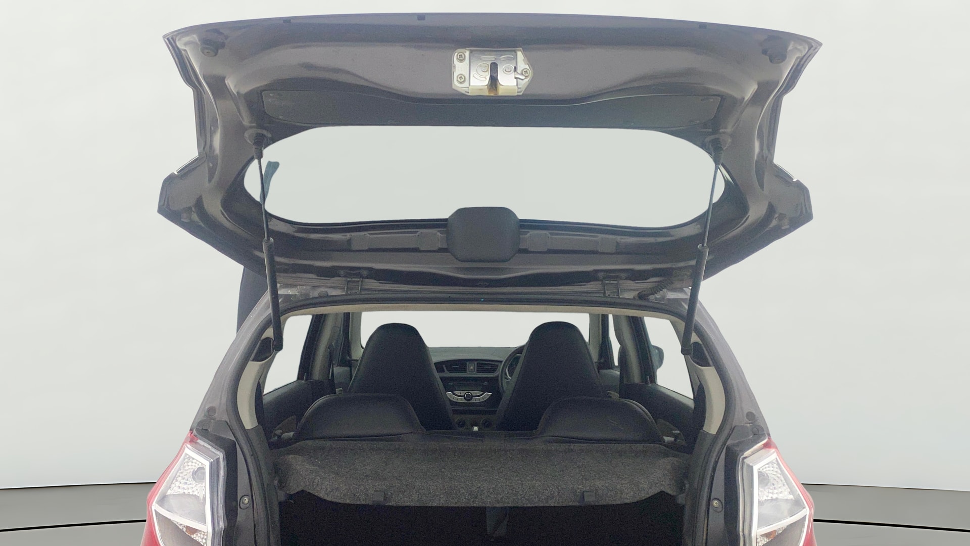 View 2016 Maruti Suzuki Alto K10 LX Image 16 Used 2016 Maruti Suzuki Alto K10 LX Image 16