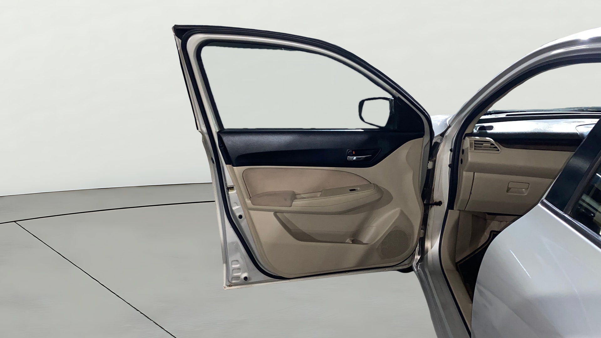 View 2017 Maruti Suzuki 1000 Base Variant Image 31 Used 2017 Maruti Suzuki 1000 Base Variant Image 31