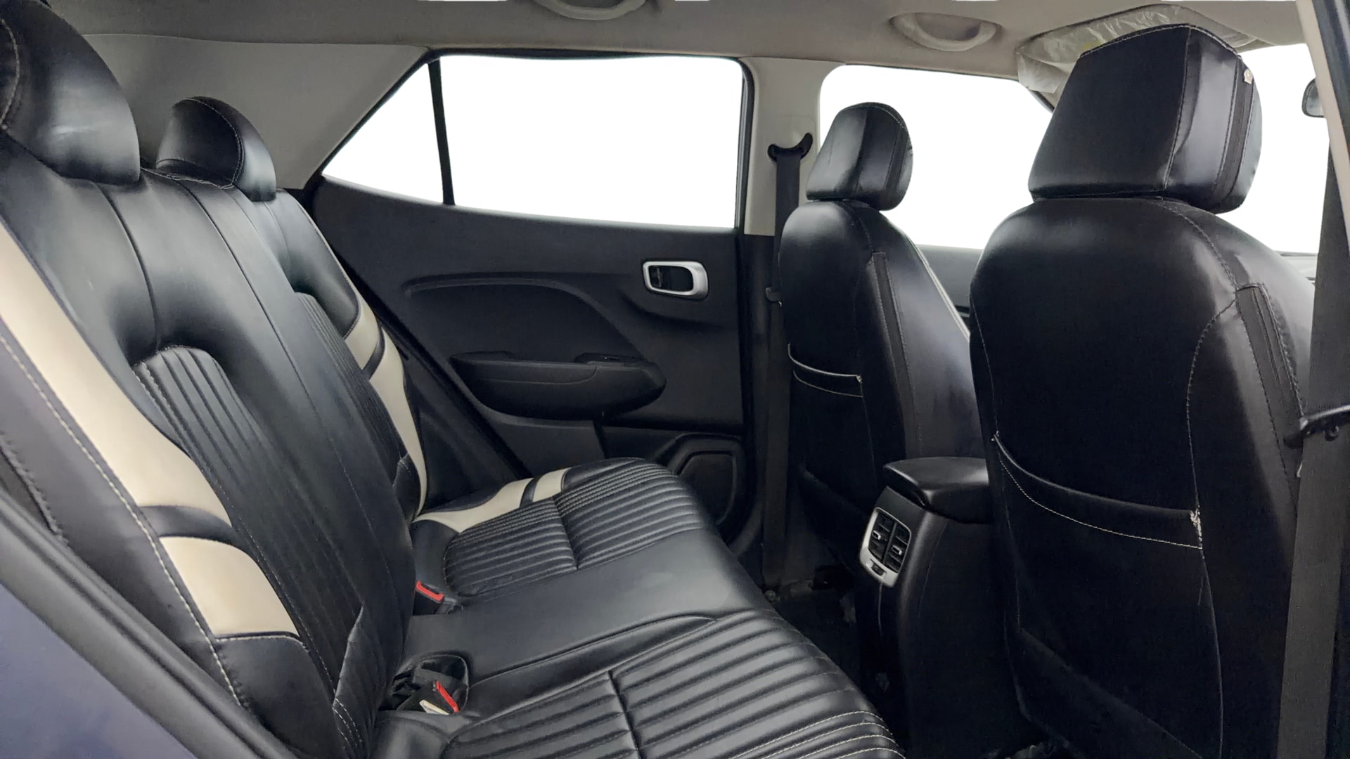 View 2022 Hyundai Venue S 1.2 Petrol Image 28 Used 2022 Hyundai Venue S 1.2 Petrol Image 28