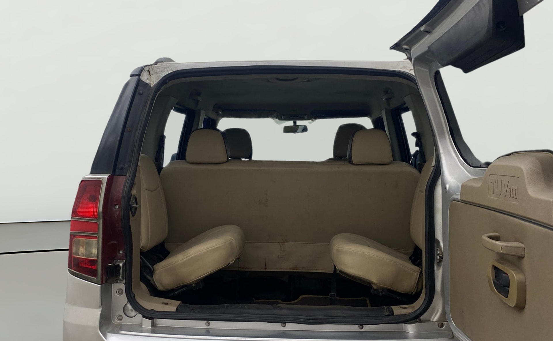 Used 2018 Mahindra TUV300 Used 2018 Mahindra TUV300