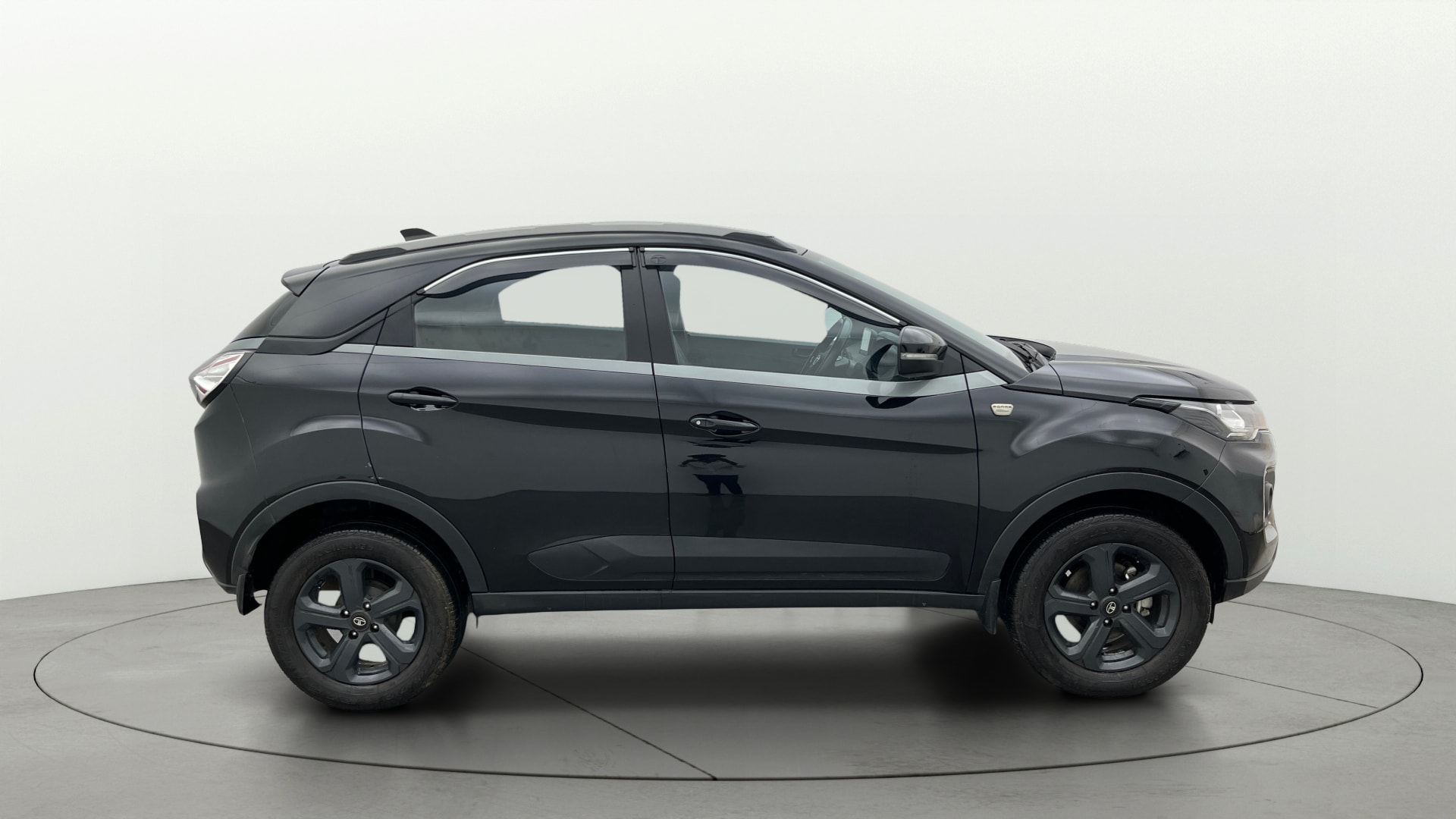 View 2022 Tata Nexon Revotron XE Image 28 Used 2022 Tata Nexon Revotron XE Image 28