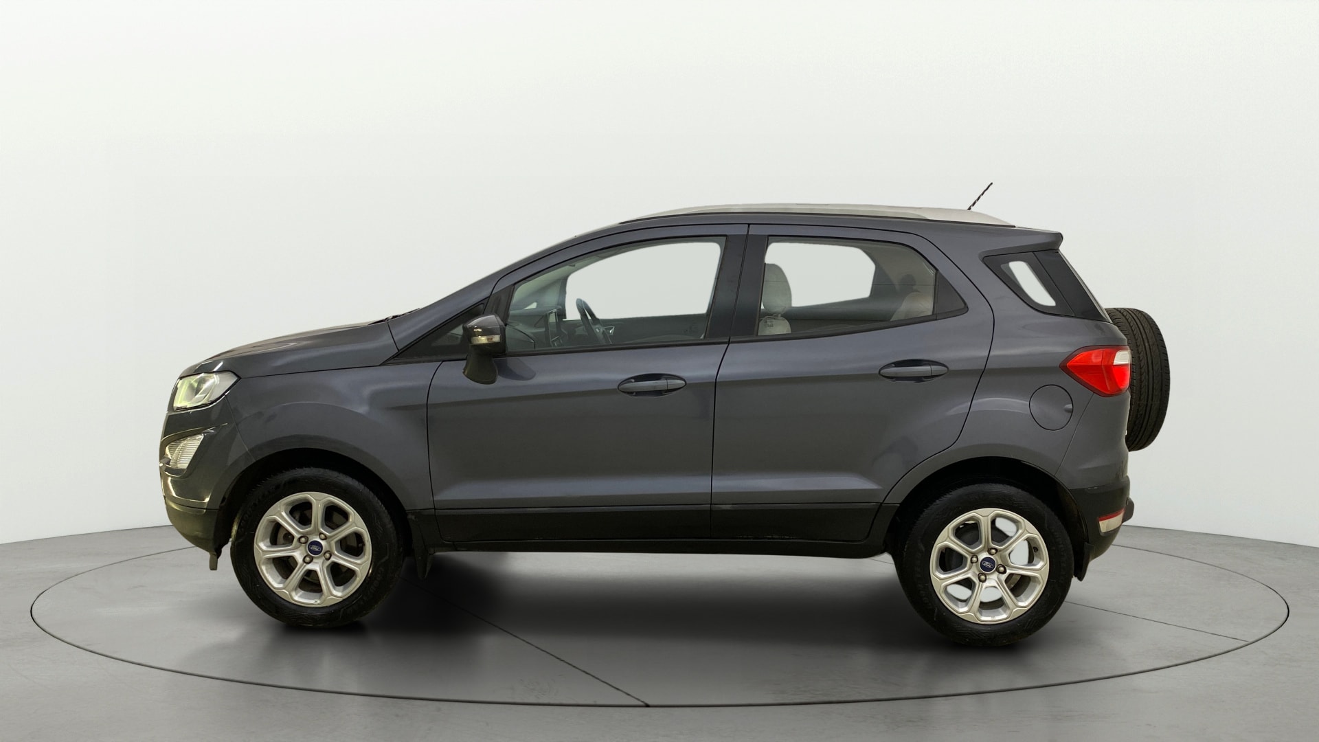 View 2021 Ford EcoSport 1.5 TDCi Diesel Ambiente BS IV Image 5 Used 2021 Ford EcoSport 1.5 TDCi Diesel Ambiente BS IV Image 5