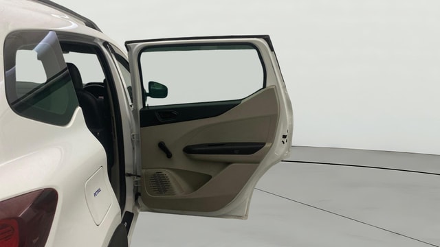 View Renault Triber Image 7 Used Renault Triber Image 7