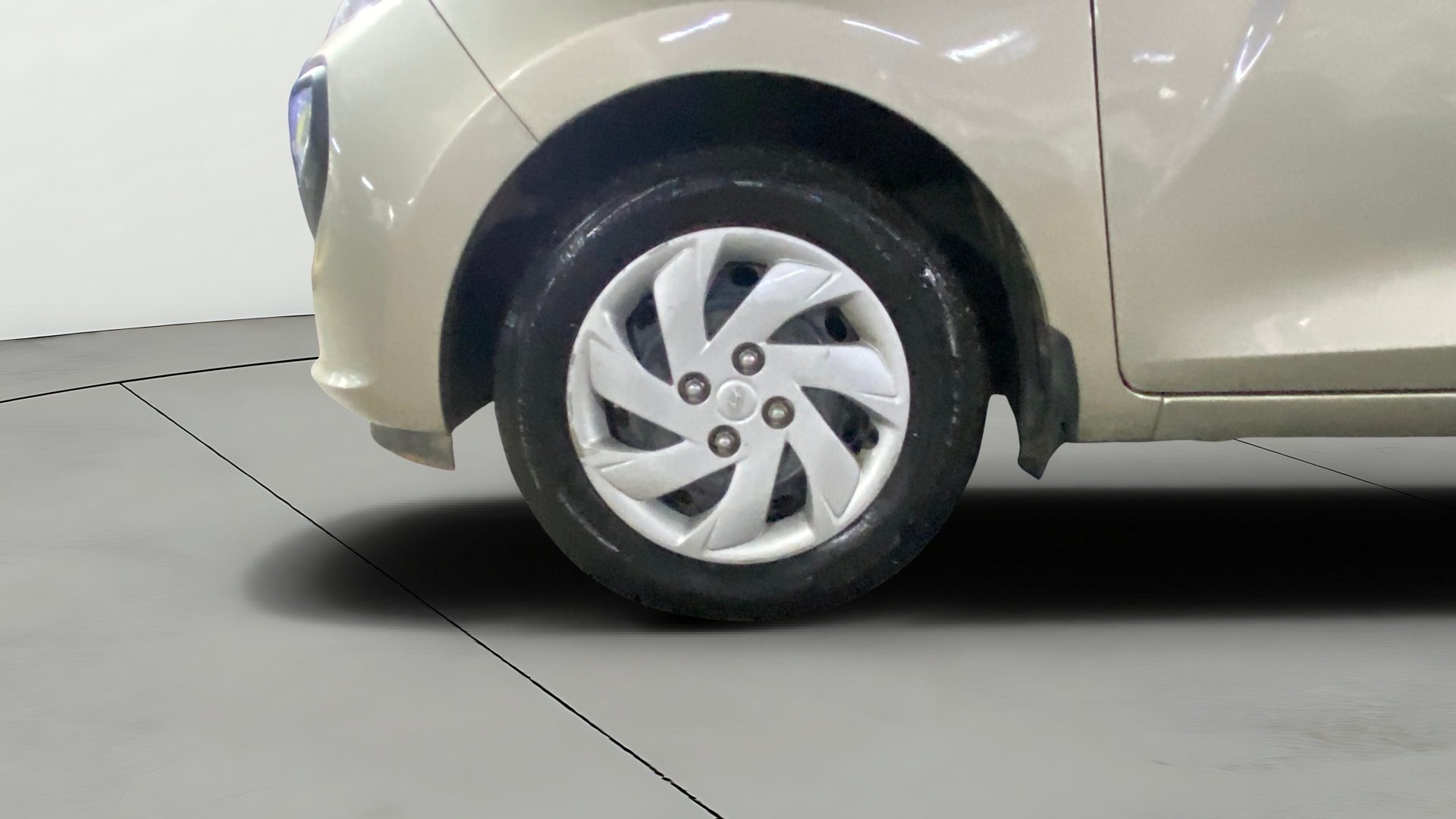 View 2020 Hyundai New Santro D-Lite Petrol Image 27 Used 2020 Hyundai New Santro D-Lite Petrol Image 27