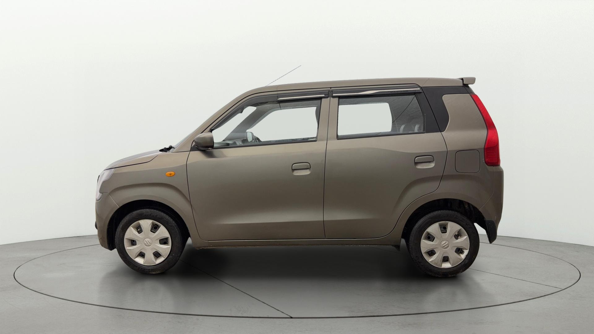 View 2023 Maruti Suzuki 1000 Base Variant Image 5 Used 2023 Maruti Suzuki 1000 Base Variant Image 5