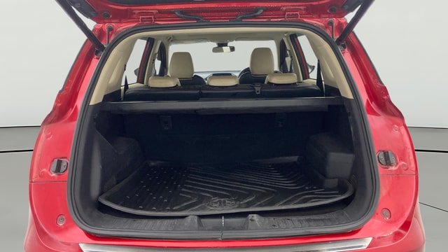 View MG Hector Image 39 Used MG Hector Image 39