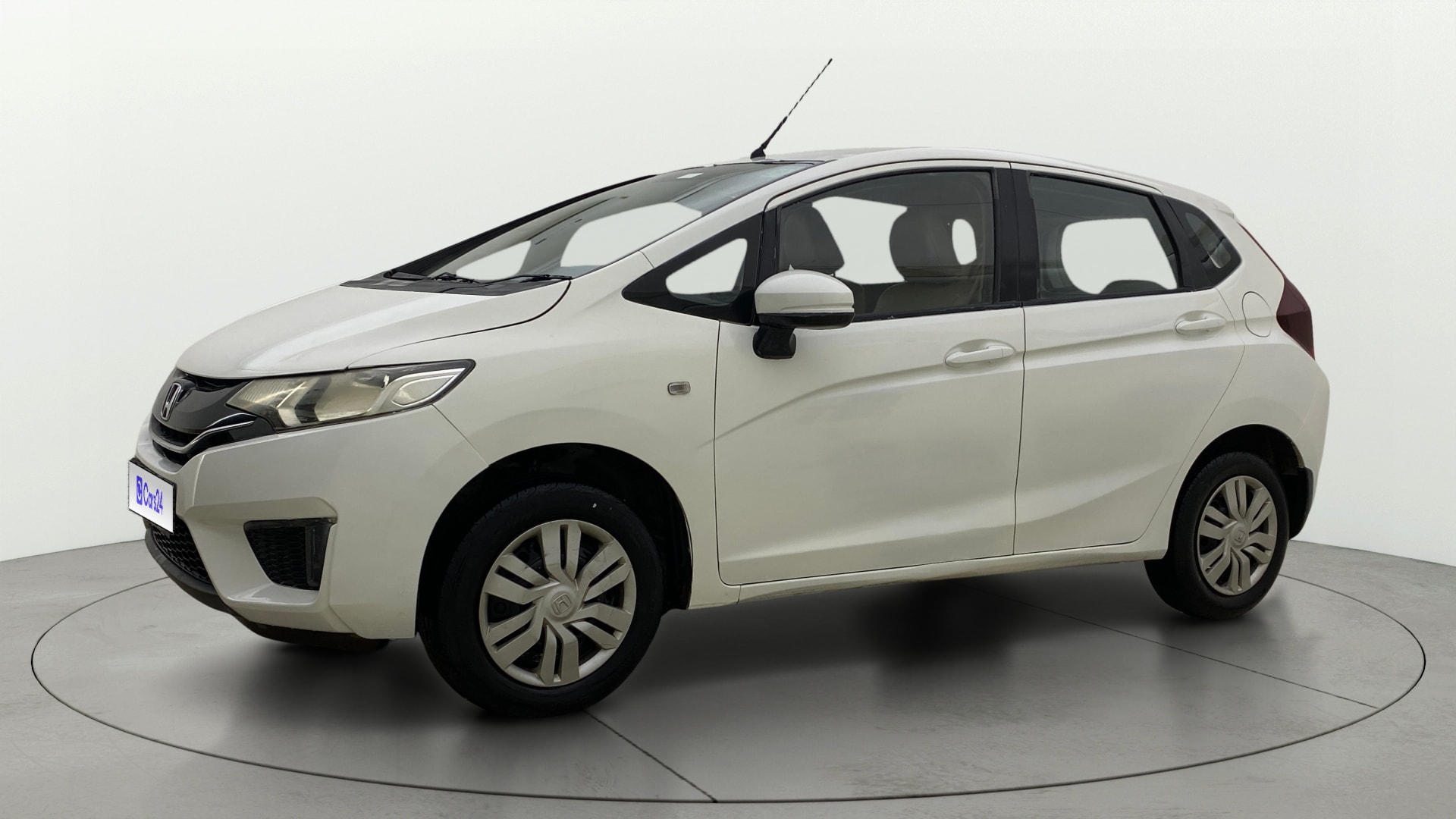 View 2017 Honda Jazz E MT Diesel Image 34 Used 2017 Honda Jazz E MT Diesel Image 34
