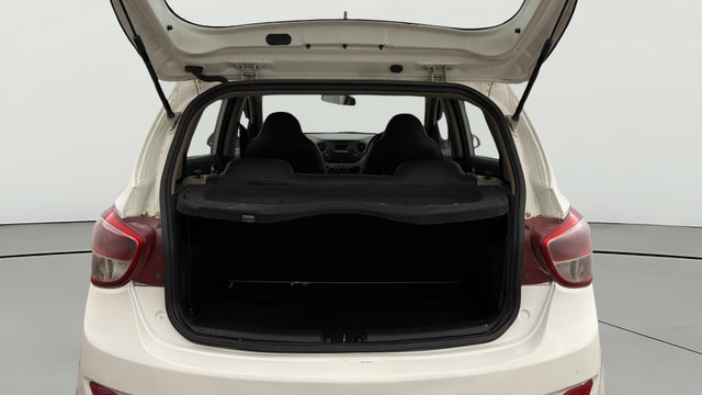 View Hyundai Grand i10 Image 36 Used Hyundai Grand i10 Image 36