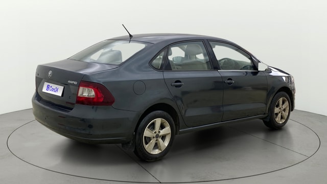 View Skoda Rapid Image 41 Used Skoda Rapid Image 41