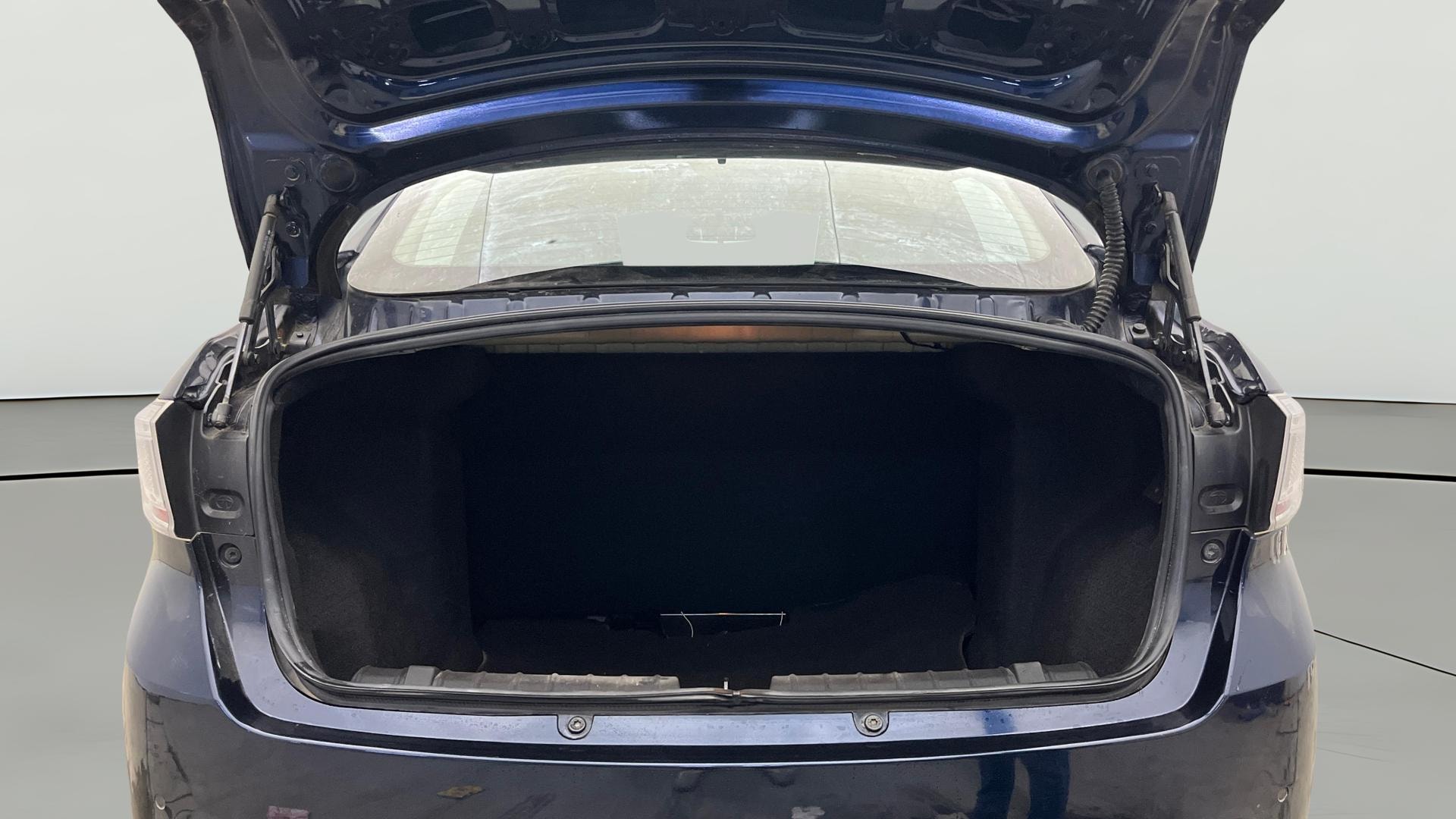 View 2019 Tata Tigor XE Diesel Image 37 Used 2019 Tata Tigor XE Diesel Image 37