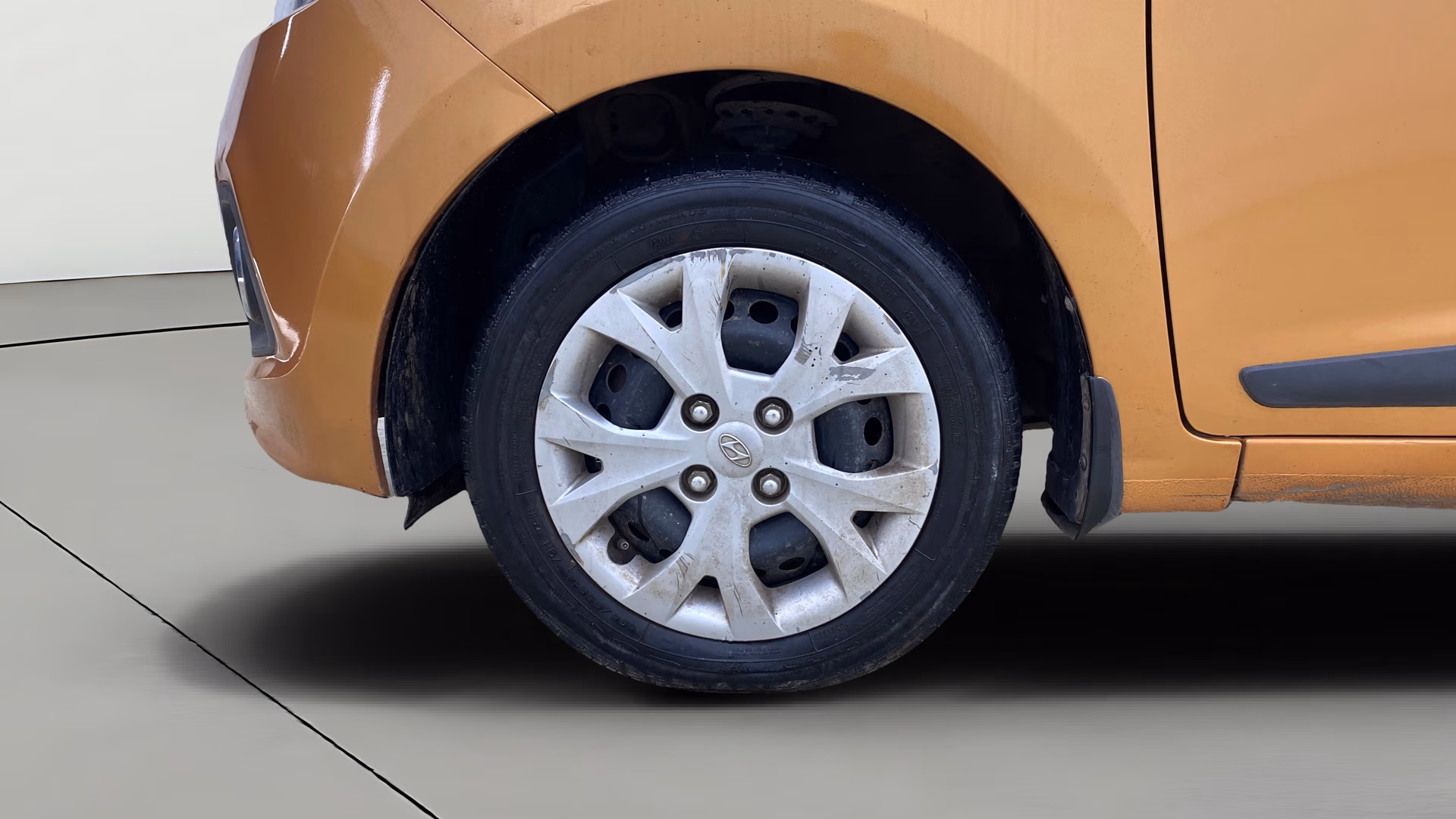 View 2016 Hyundai Grand i10 Sportz 1.2 Kappa Image 27 Used 2016 Hyundai Grand i10 Sportz 1.2 Kappa Image 27