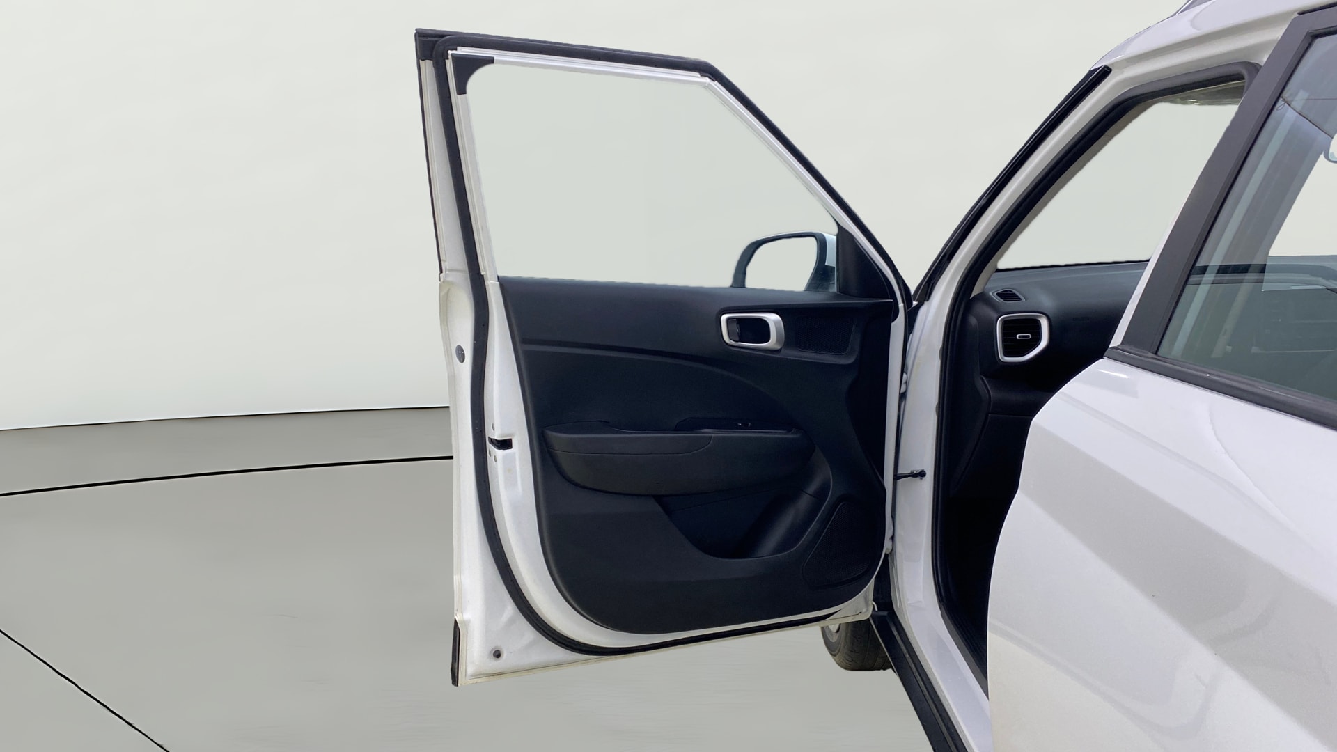View 2022 Hyundai Venue S 1.2 Petrol Image 30 Used 2022 Hyundai Venue S 1.2 Petrol Image 30