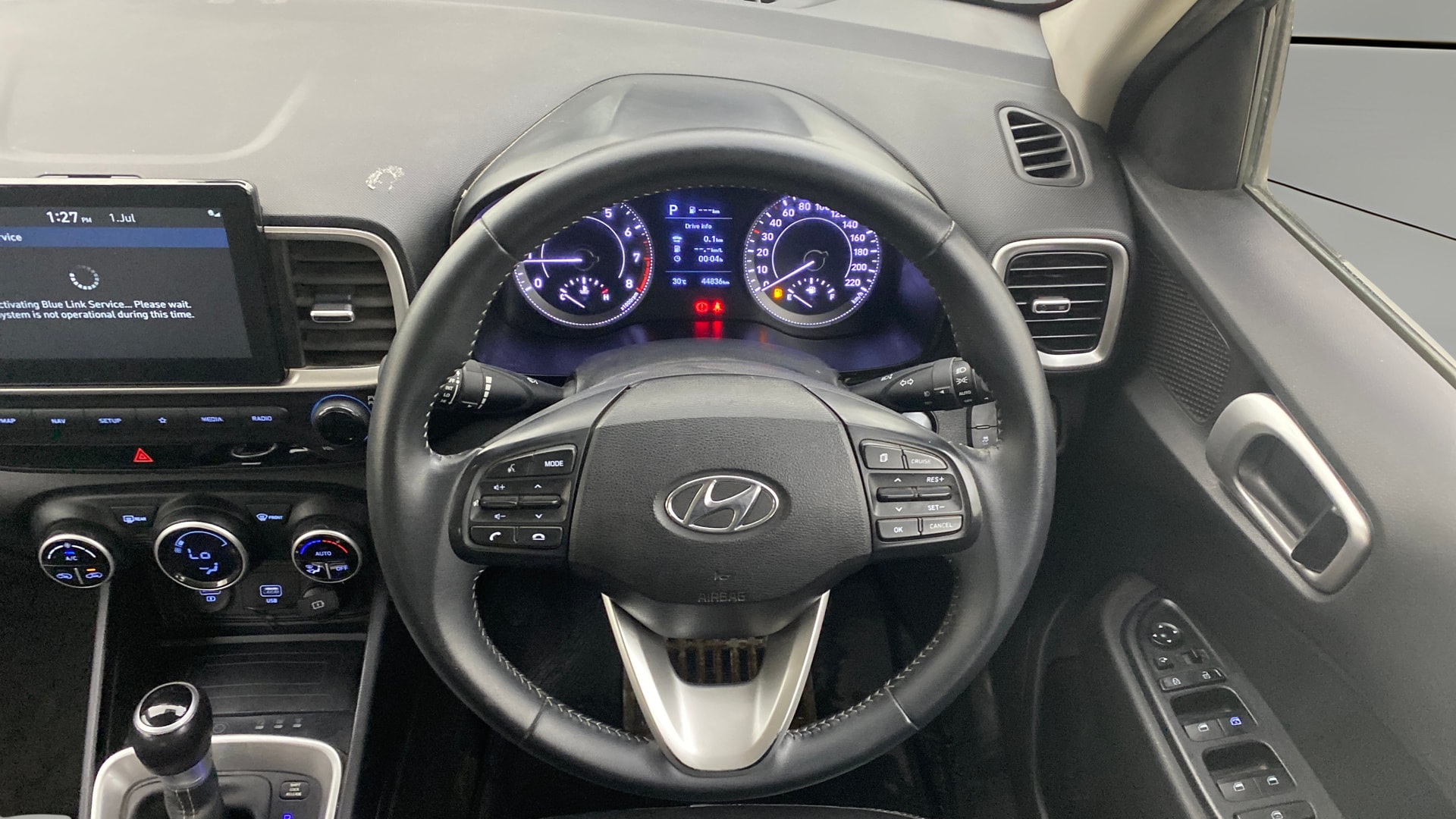 View 2019 Hyundai Venue SX Plus 1.0 Petrol AT Image 21 Used 2019 Hyundai Venue SX Plus 1.0 Petrol AT Image 21