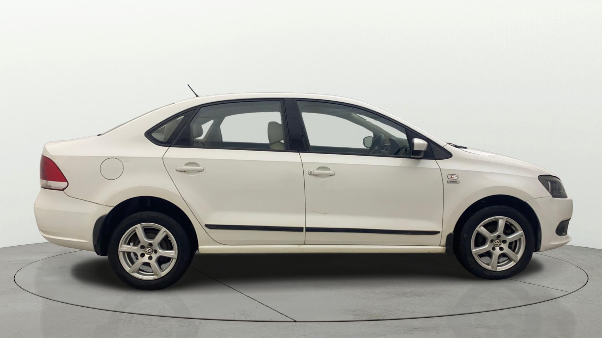 View 2014 Volkswagen Vento 1.2 L TSI Comfortline Petrol AT Image 25 Used 2014 Volkswagen Vento 1.2 L TSI Comfortline Petrol AT Image 25
