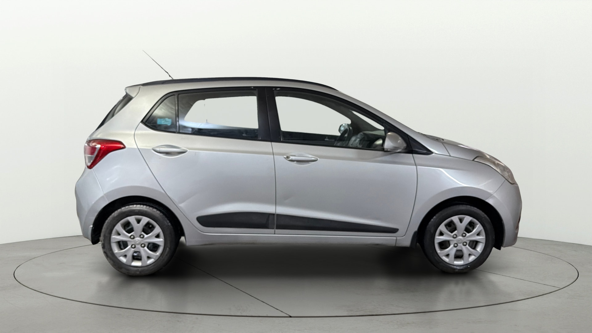 Used 2016 Hyundai Grand i10 Used 2016 Hyundai Grand i10