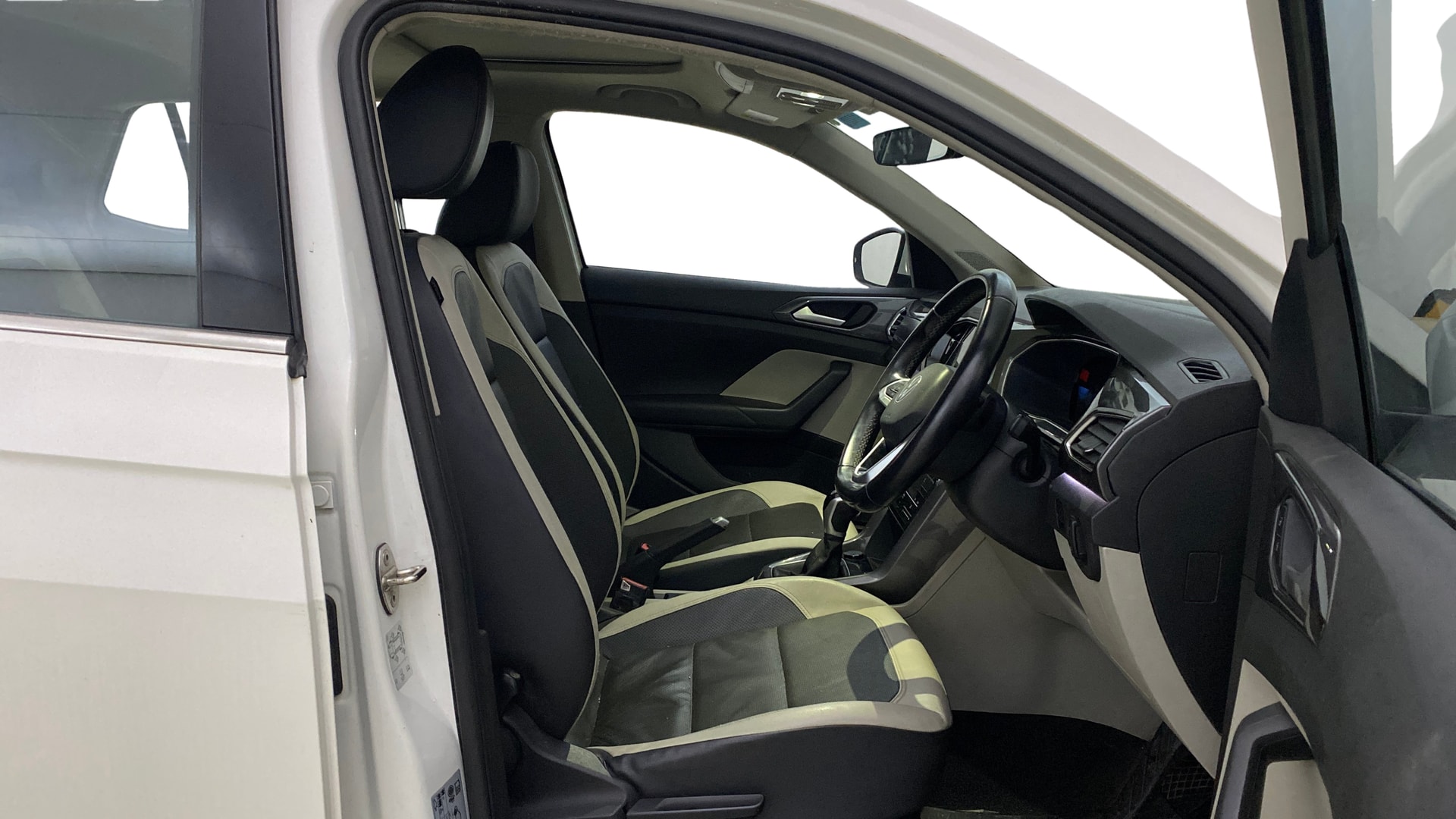 Used 2022 Volkswagen Taigun Used 2022 Volkswagen Taigun