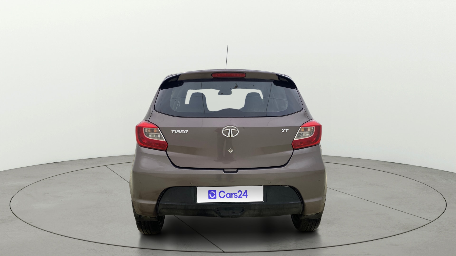View 2017 Tata Tiago Revotorq XB Image 38 Used 2017 Tata Tiago Revotorq XB Image 38