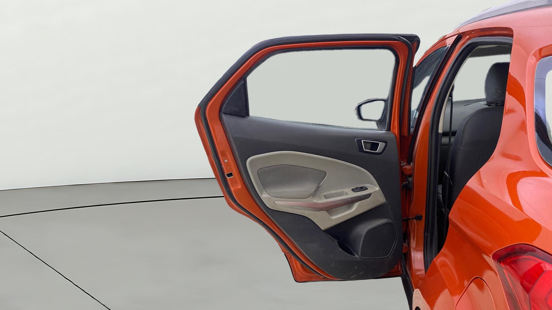 View 2014 Ford EcoSport 1.5 TDCi Diesel Ambiente BS IV Image 22 Used 2014 Ford EcoSport 1.5 TDCi Diesel Ambiente BS IV Image 22