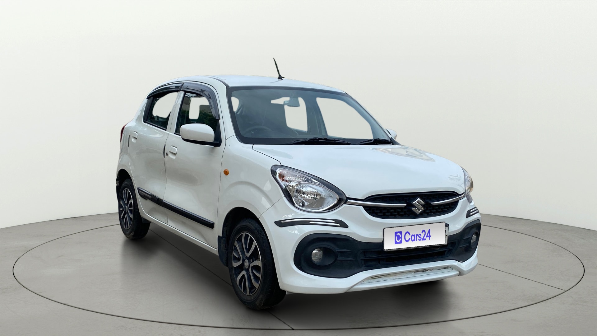 View 2023 Maruti Suzuki 1000 Base Variant Image 35 Used 2023 Maruti Suzuki 1000 Base Variant Image 35