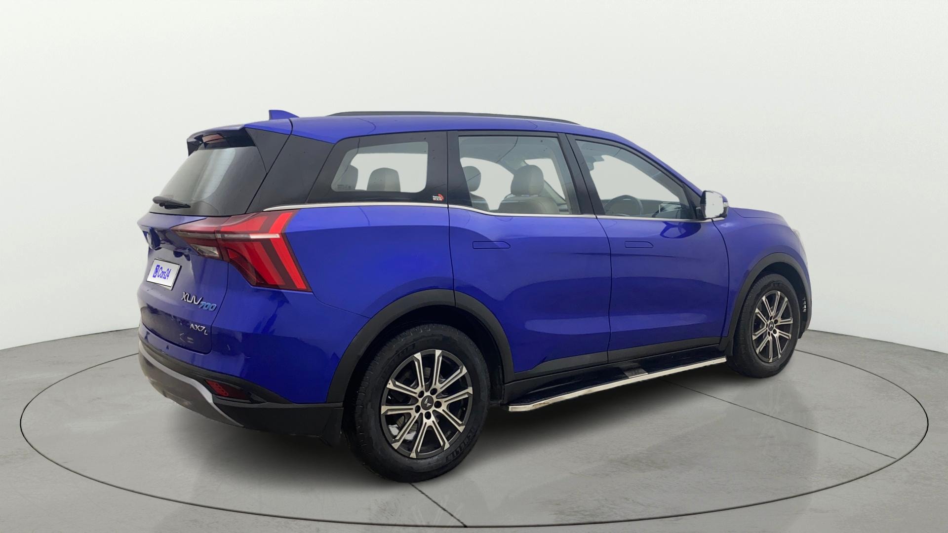 Used 2022 Mahindra XUV700 Used 2022 Mahindra XUV700
