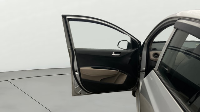View Hyundai Grand i10 Image 35 Used Hyundai Grand i10 Image 35