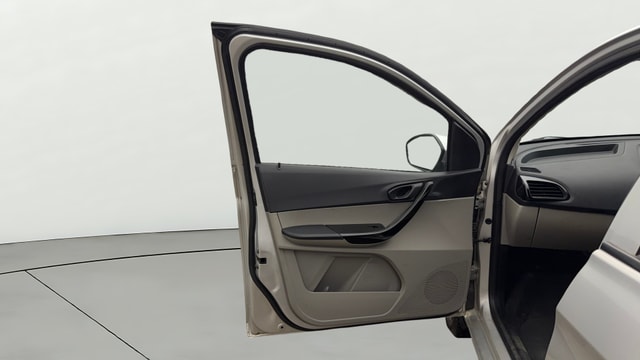 View Tata Tiago Image 30 Used Tata Tiago Image 30