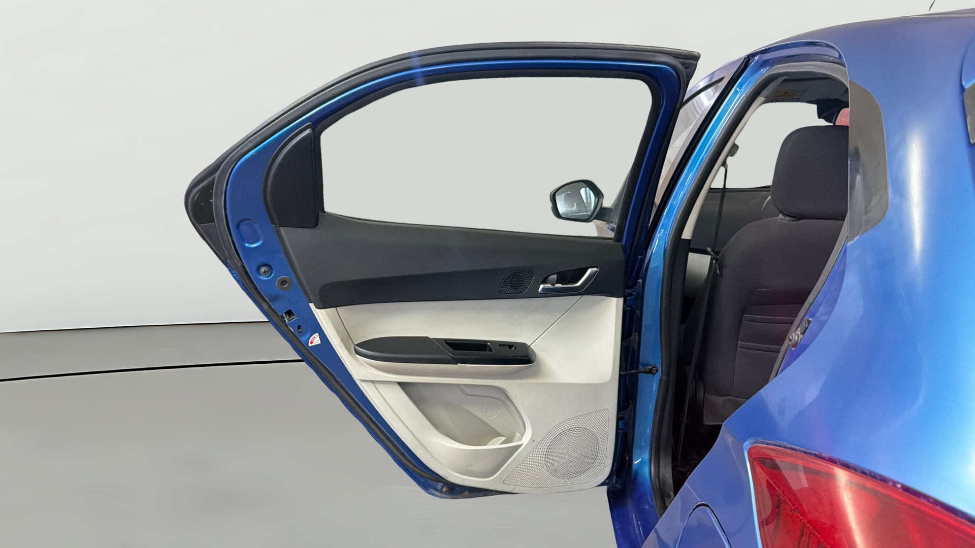 Used 2024 Tata Tiago Used 2024 Tata Tiago