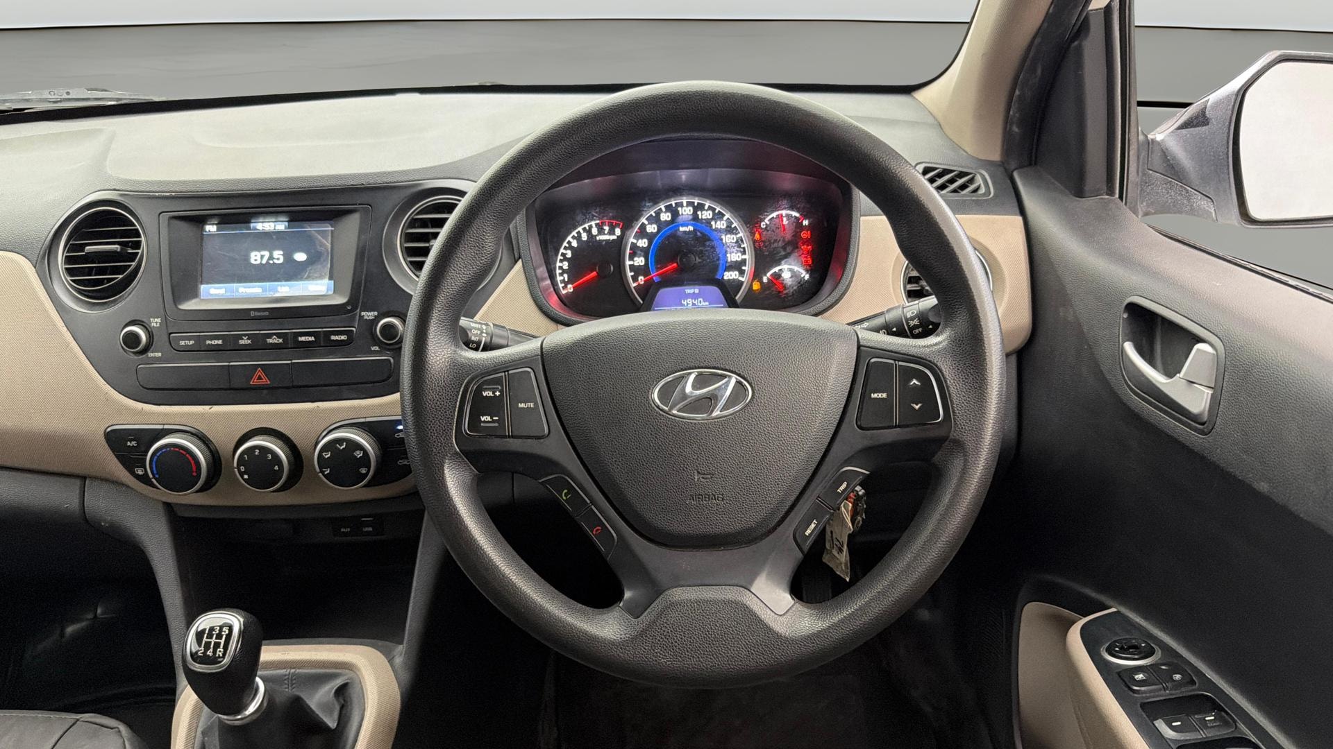 Used 2018 Hyundai Grand i10 Used 2018 Hyundai Grand i10