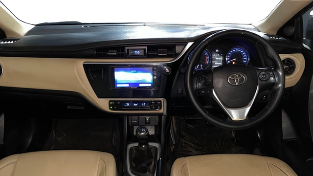 View Toyota Corolla Altis Image 15 Used Toyota Corolla Altis Image 15