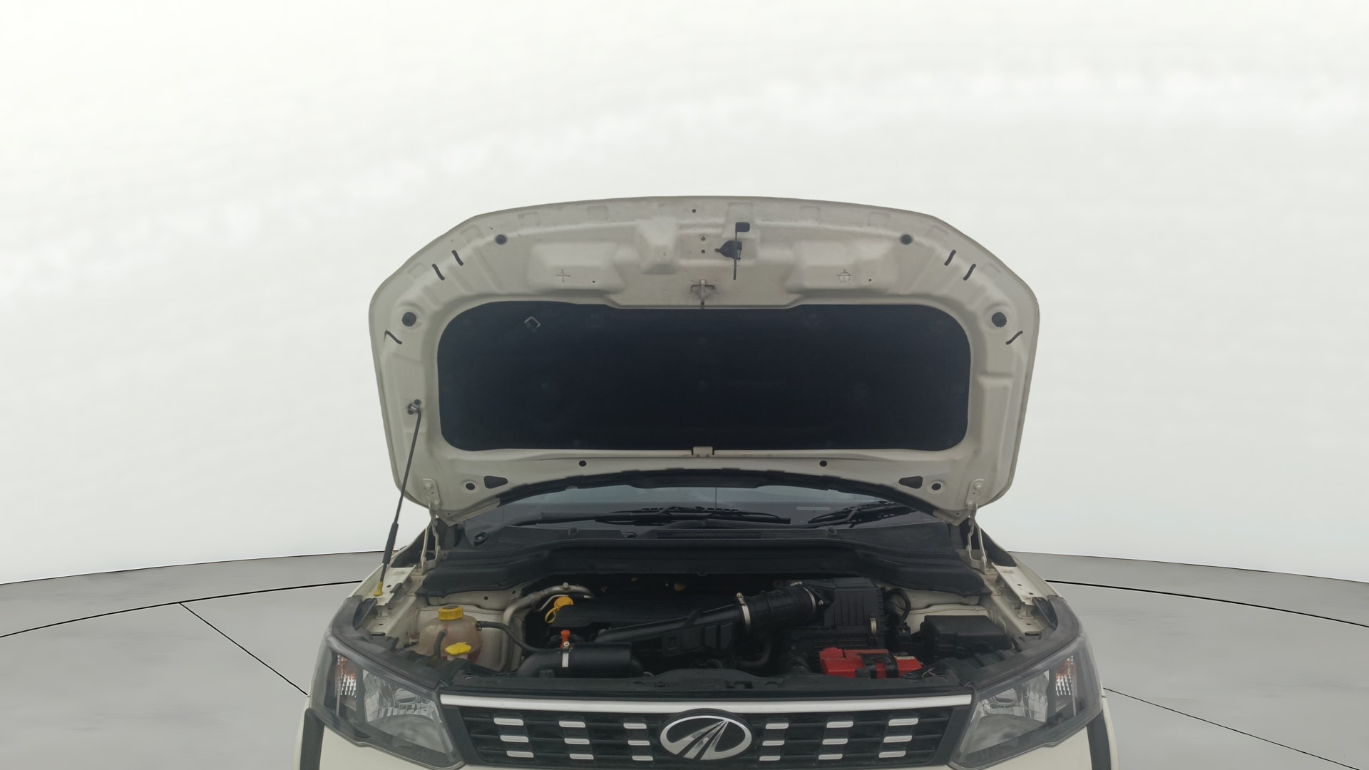 Used 2019 Mahindra XUV300 Used 2019 Mahindra XUV300