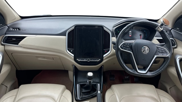 View MG Hector Image 31 Used MG Hector Image 31
